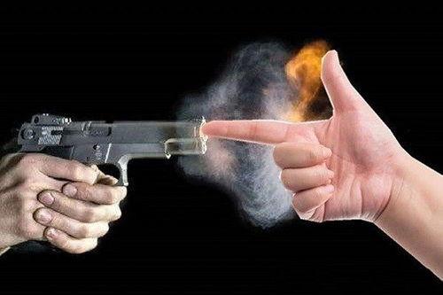 枪炸膛视频,枪炸膛瞬间惊险瞬间回顾